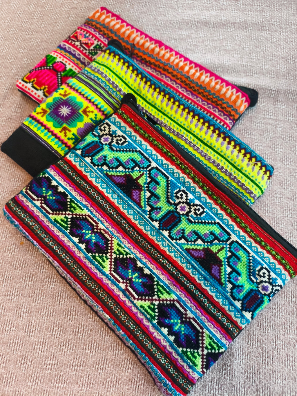 KUMARI - Colorful Embroidered Ethnic Clutch Bag – Size M