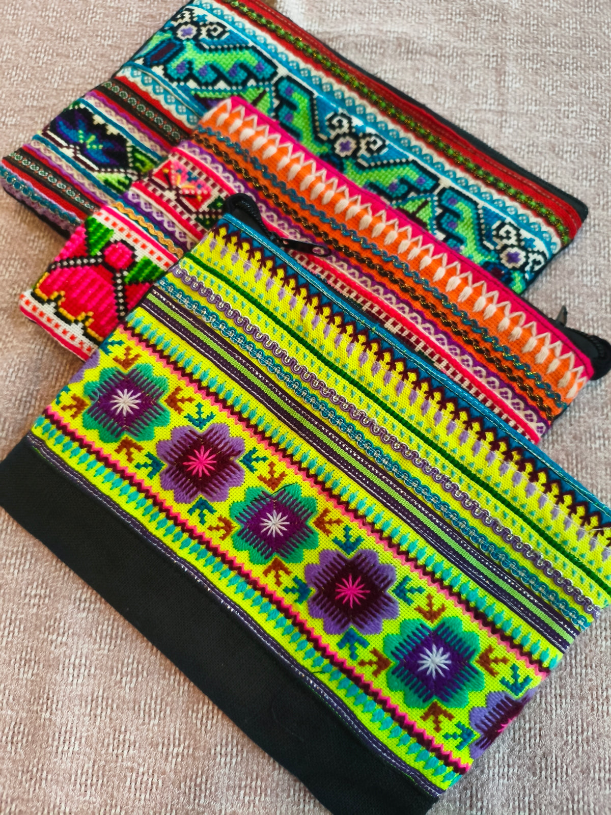 KUMARI - Colorful Embroidered Ethnic Clutch Bag – Size M