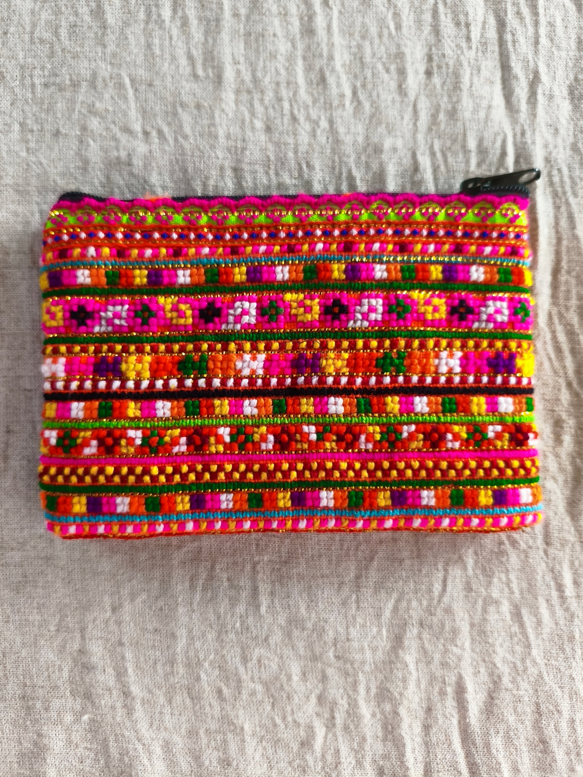 MAHAGAURI - Colorful Embroidered Purse - Size S