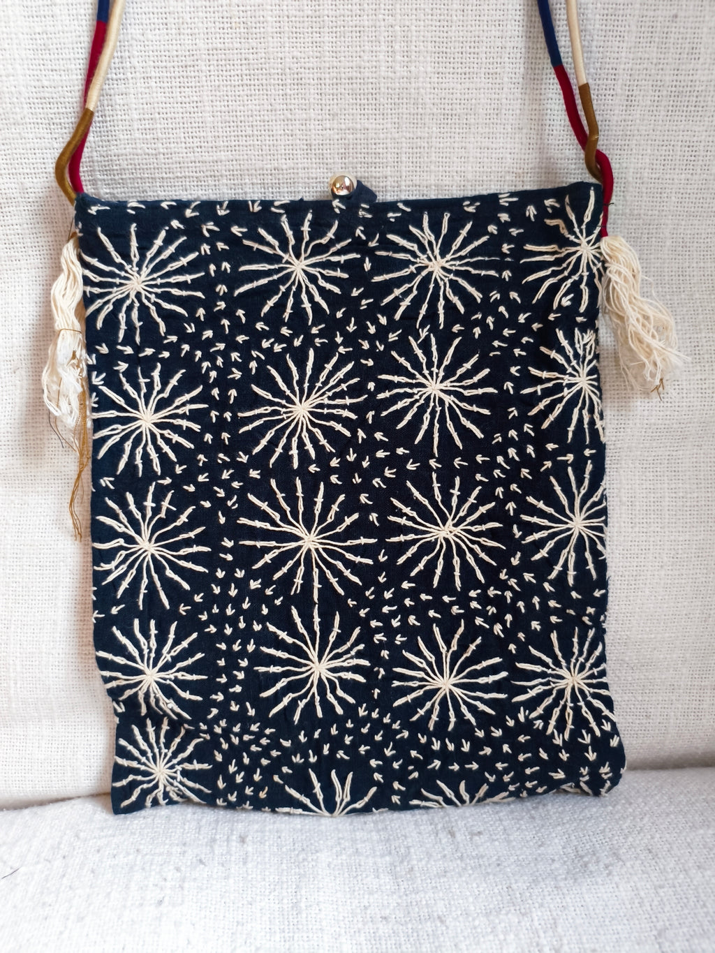 BIG STAR - Elegant Embroided Bag - Unique Handcraft - Hmong Thaïland