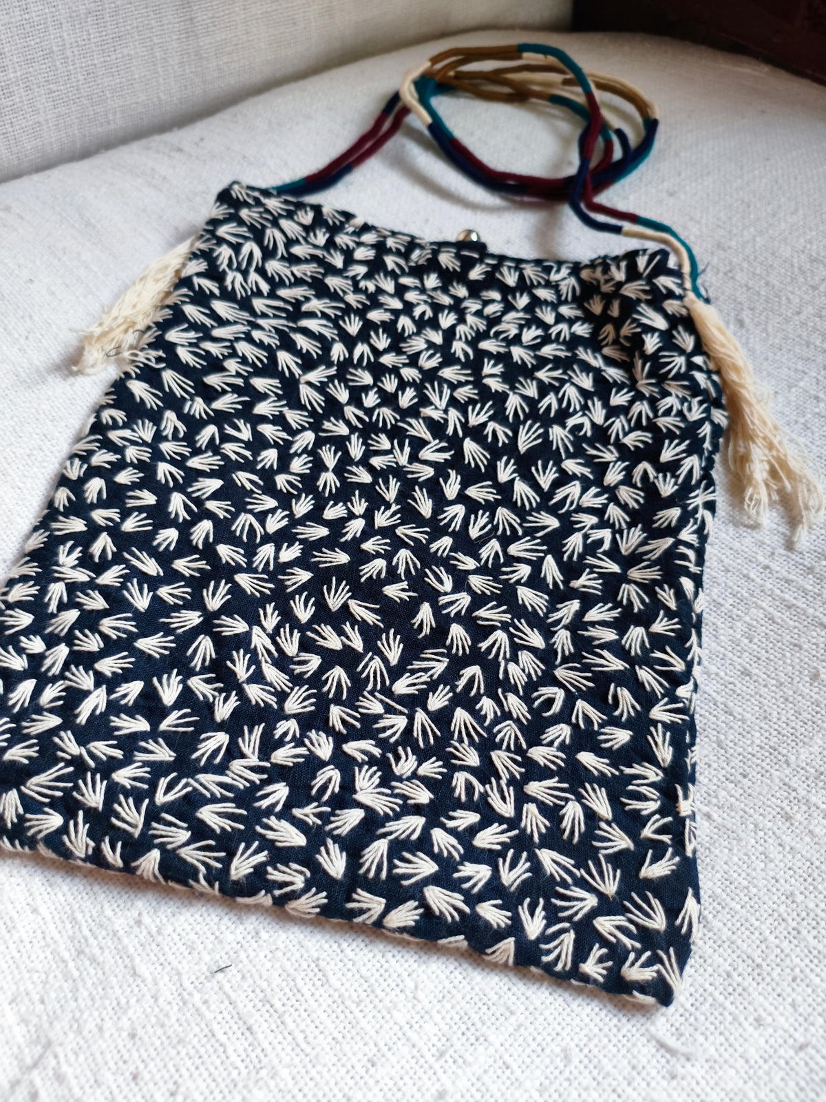 STARS - Elegant Embroided Bag - Unique Handcraft - Hmong Thaïland