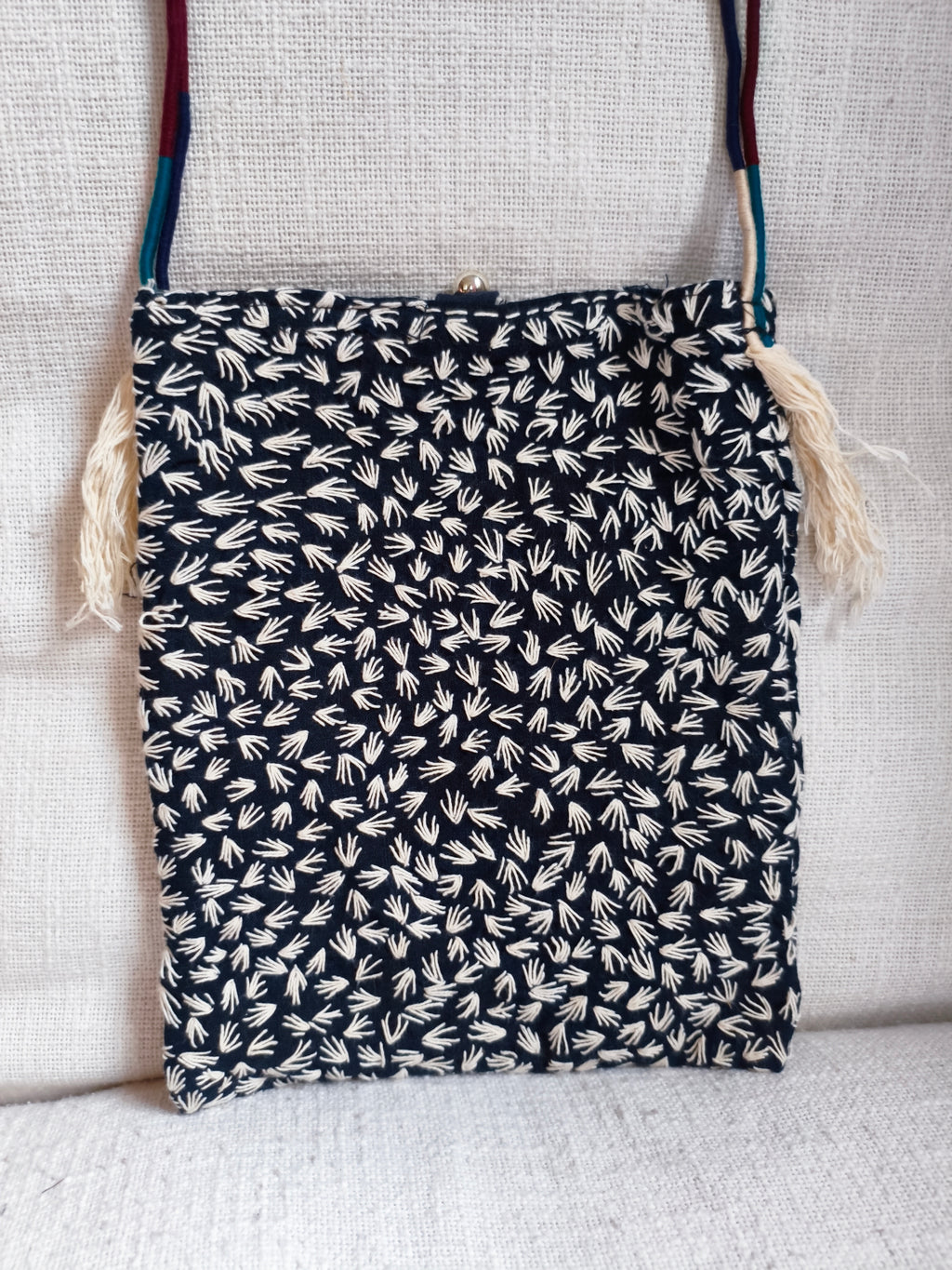STARS - Elegant Embroided Bag - Unique Handcraft - Hmong Thaïland