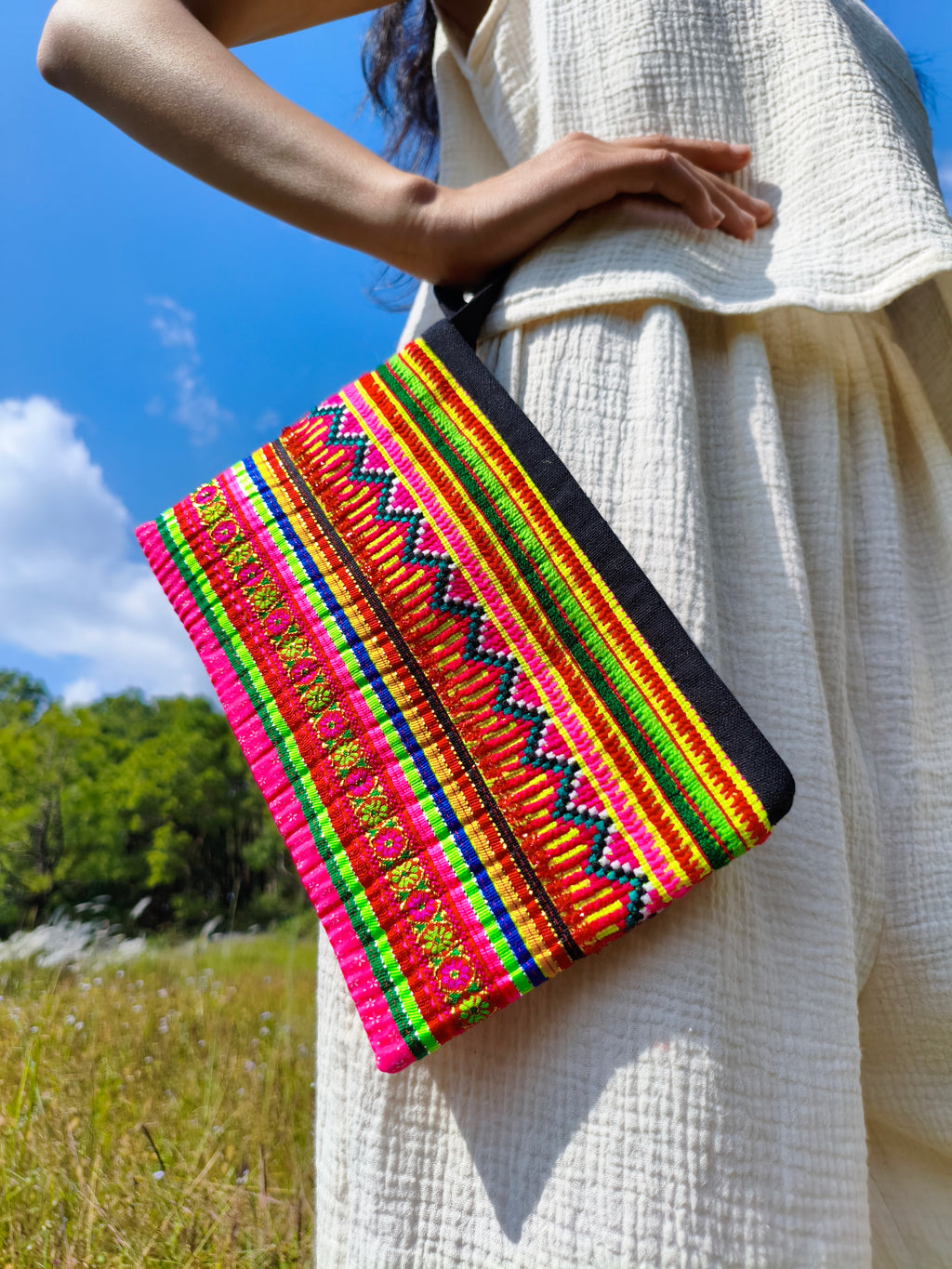 NARAYANI - Colorful Ethnic Clutch Bag - Size L