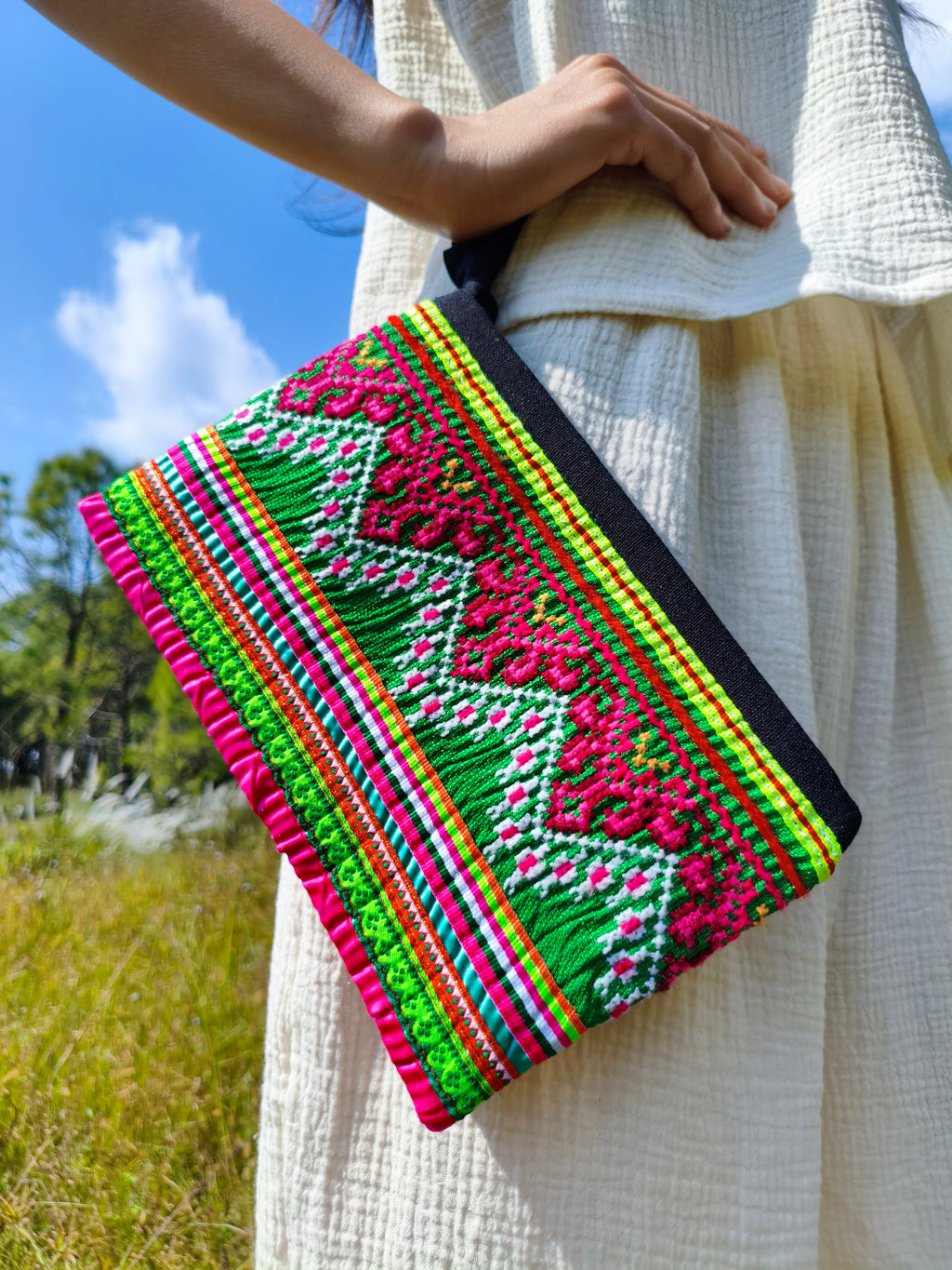 NARAYANI - Colorful Ethnic Clutch Bag - Size L