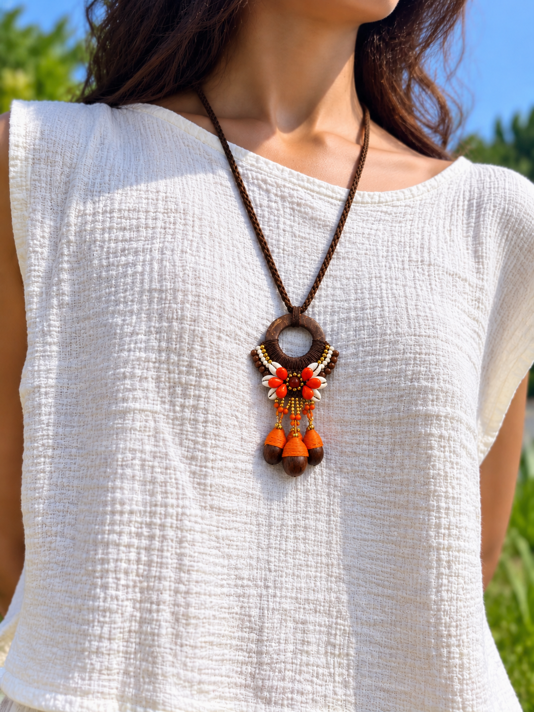 SUNDARI - Beads and Coco Necklace